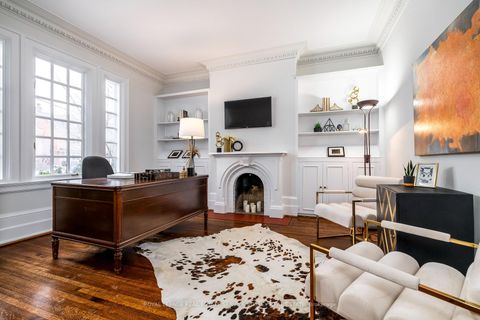 Photo 12 at 121 Roxborough Drive, Moore Park, Toronto