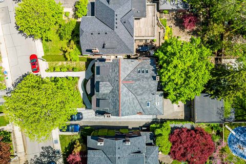 Photo 43 at 121 Roxborough Drive, Moore Park, Toronto