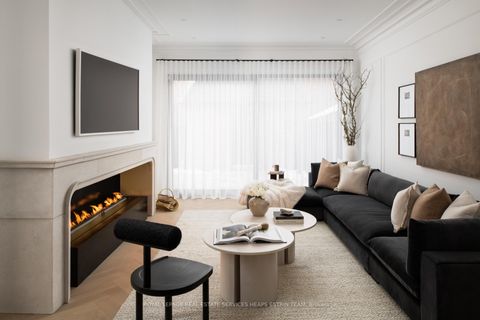 Photo 11 at 23 Lippincott Street, Chinatown, Toronto