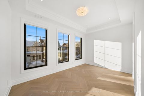 Photo 18 at 23 Lippincott Street, Chinatown, Toronto