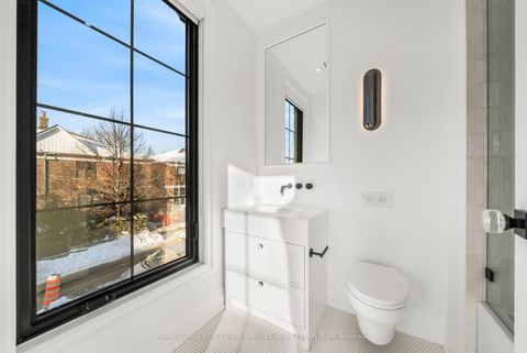 Photo 20 at 23 Lippincott Street, Chinatown, Toronto