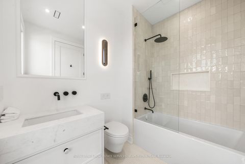 Photo 21 at 23 Lippincott Street, Chinatown, Toronto