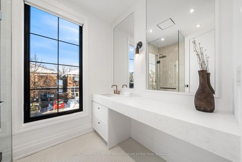 Photo 27 at 23 Lippincott Street, Chinatown, Toronto