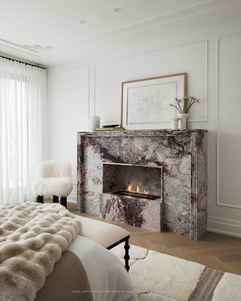 Photo 32 at 23 Lippincott Street, Chinatown, Toronto