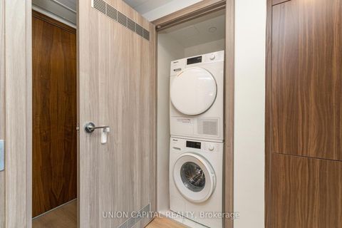 Photo 21 at 4502 - 38 Widmer Street, Waterfront Communities C1, Toronto