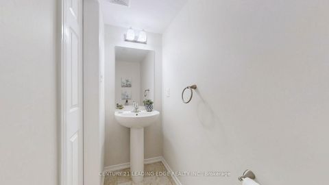 Photo 10 at 256 - 33 Foal Path, Windfields, Oshawa