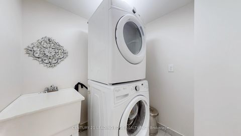 Photo 19 at 256 - 33 Foal Path, Windfields, Oshawa