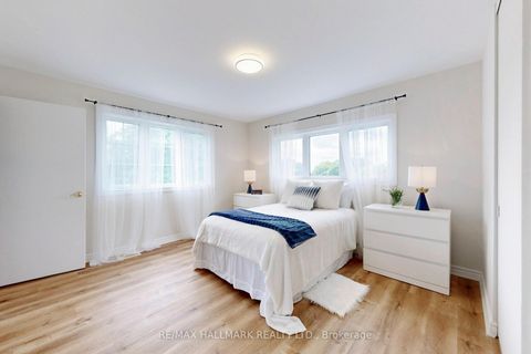 Photo 30 at 2 Butterfield Drive, Donalda, Toronto