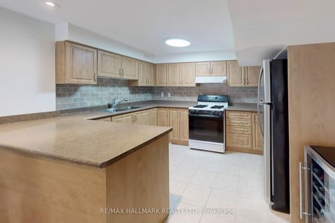 Photo 37 at 2 Butterfield Drive, Donalda, Toronto