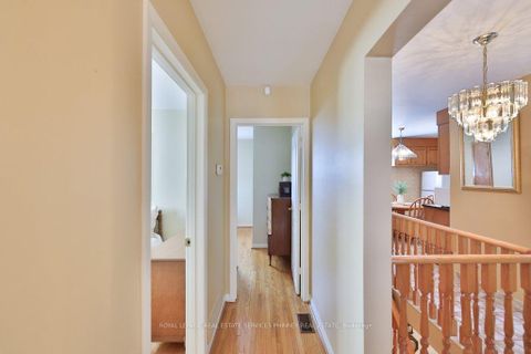 Photo 17 at 7 Roseglen Crescent, Jane Heights, Toronto