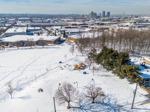 Photo 41 at 7 Roseglen Crescent, Jane Heights, Toronto