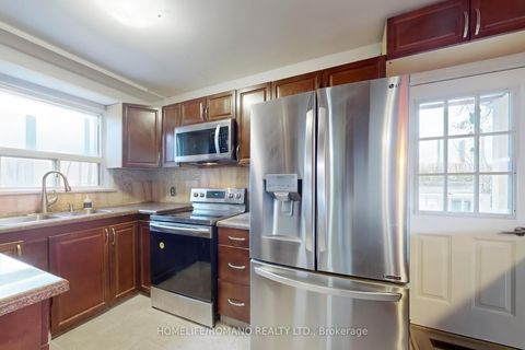 Photo 5 at 66 Mahoney Avenue, Mount Dennis, Toronto