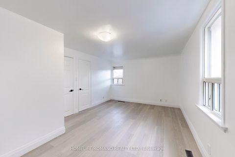 Photo 12 at 66 Mahoney Avenue, Mount Dennis, Toronto