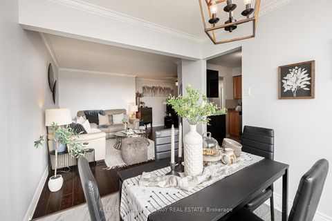 Photo 9 at 1606 - 41 Markbrook Lane, Jamestown, Toronto