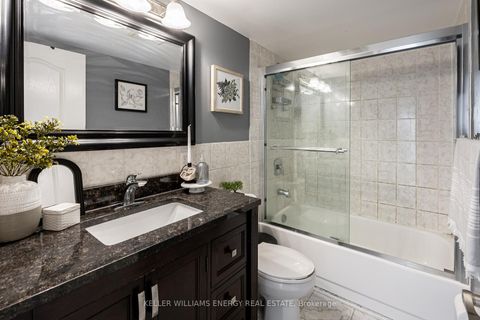 Photo 18 at 1606 - 41 Markbrook Lane, Jamestown, Toronto