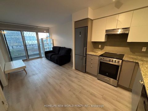 Photo 2 at 524 - 120 Varna Drive, Lawrence, Toronto