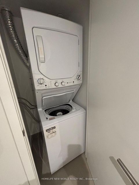 Photo 8 at 524 - 120 Varna Drive, Lawrence, Toronto