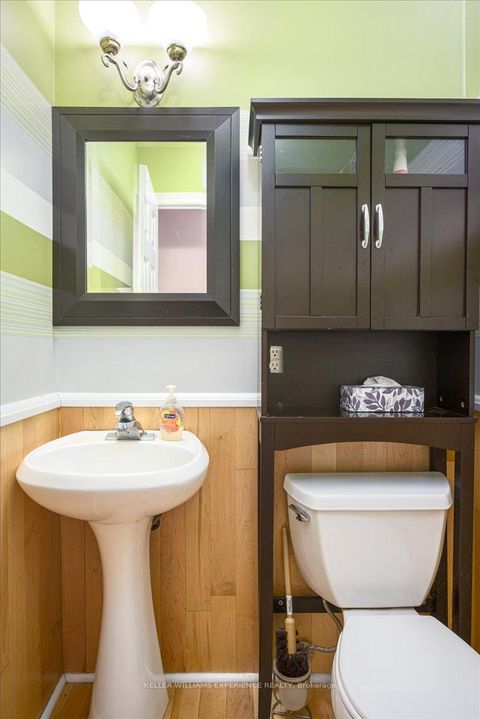 Photo 17 at 8 - 237 Steel Street, Codrington, Barrie