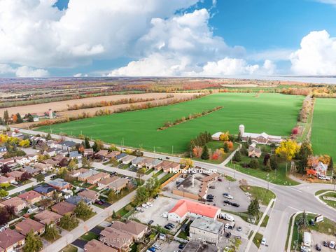 Photo 33 at 8 - 237 Steel Street, Codrington, Barrie