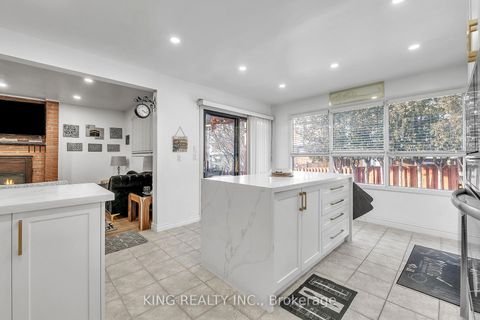 Photo 10 at 170 Amber Avenue, McLaughlin, Oshawa