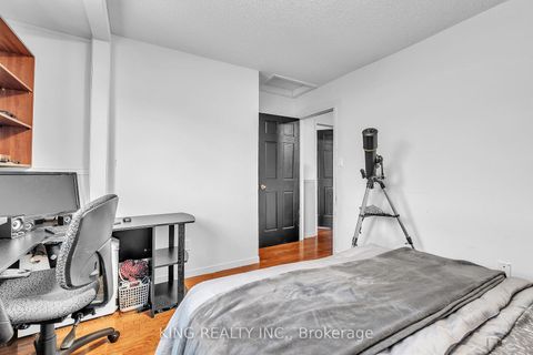 Photo 15 at 170 Amber Avenue, McLaughlin, Oshawa