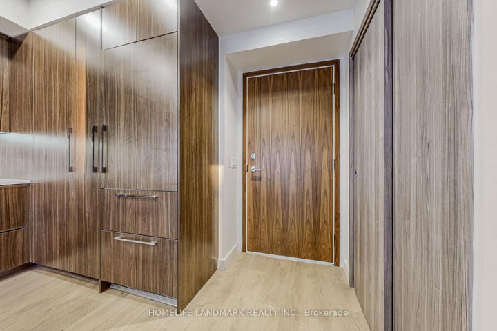 Photo 2 at 3106 - 85 Mcmahon Drive, Bayview Village, Toronto