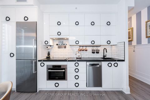 Photo 15 at 1514 - 85 Oneida Crescent, Langstaff, Richmond Hill