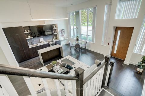 Photo 14 at TH107 - 6 Parkwood Avenue, Casa Loma, Toronto