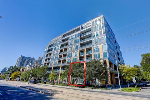 Photo 32 at TH107 - 6 Parkwood Avenue, Casa Loma, Toronto