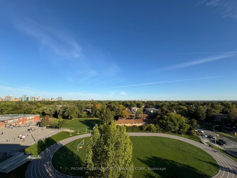 Photo 1 at Ph703 - 399 Spring Garden Avenue, Willowdale East, Toronto