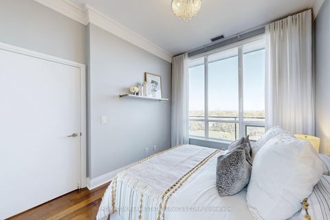 Photo 17 at Ph703 - 399 Spring Garden Avenue, Willowdale East, Toronto