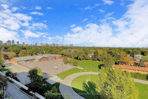 Photo 25 at Ph703 - 399 Spring Garden Avenue, Willowdale East, Toronto