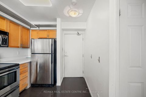 Photo 6 at 1605 - 30 Harrison Garden Boulevard, Willowdale East, Toronto