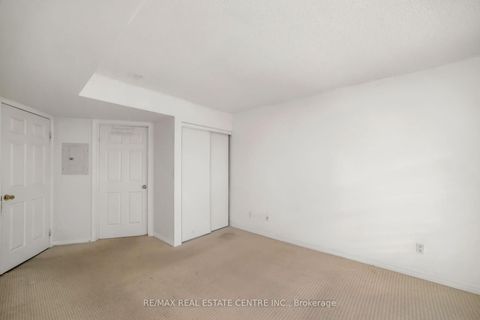 Photo 18 at 1605 - 30 Harrison Garden Boulevard, Willowdale East, Toronto