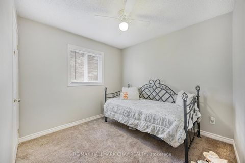 Photo 11 at 771 ROBERTS Road, Alcona, Innisfil