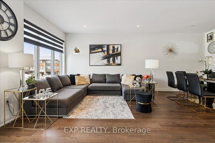 Photo 5 at 29 Briar Court, Georgetown, Halton Hills