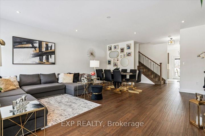 Photo 6 at 29 Briar Court, Georgetown, Halton Hills