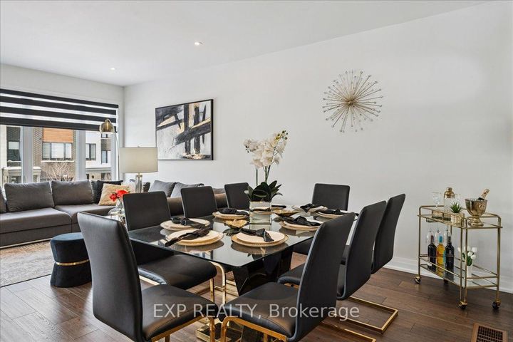 Photo 7 at 29 Briar Court, Georgetown, Halton Hills