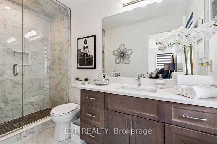 Photo 22 at 29 Briar Court, Georgetown, Halton Hills