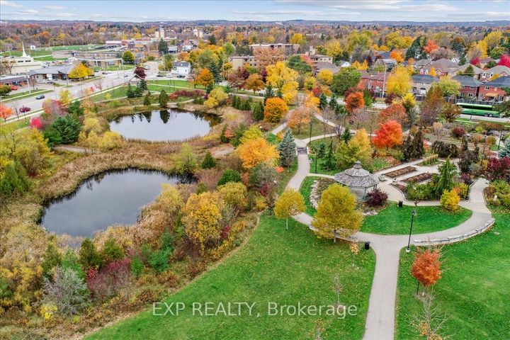 Photo 30 at 29 Briar Court, Georgetown, Halton Hills