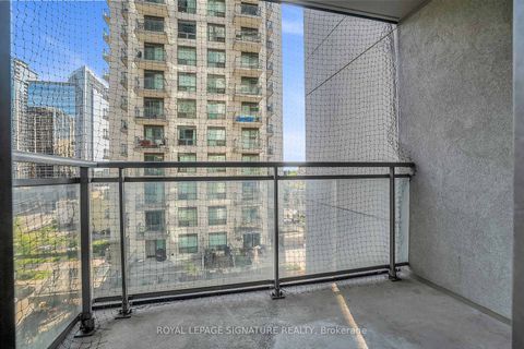 Photo 15 at 802 - 188 Doris Avenue, Willowdale East, Toronto