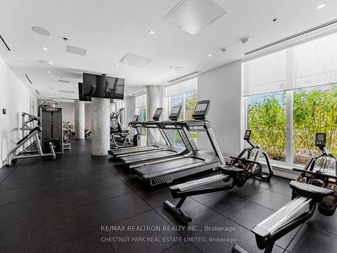 Photo 3 at 323 - 3100 Keele Street, CFB, Toronto