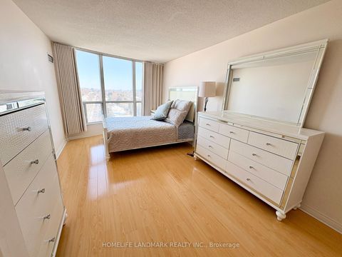 Photo 11 at 1607 - 260 Doris Avenue, Willowdale East, Toronto