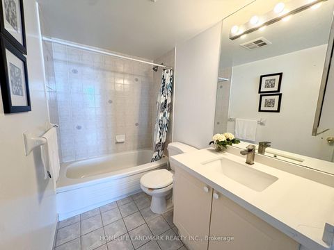 Photo 17 at 1607 - 260 Doris Avenue, Willowdale East, Toronto