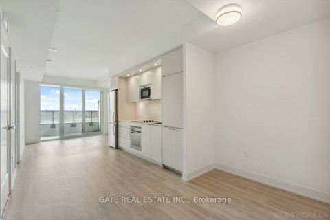 Photo 2 at 1730 - 20 Inn on the Park Drive, Don Mills, Toronto