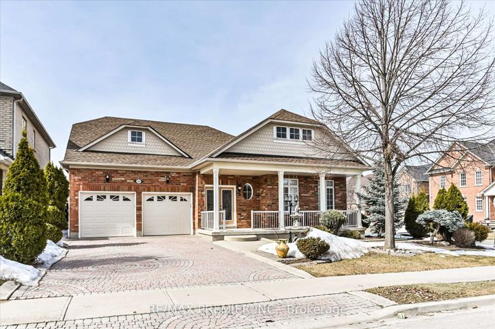 Photo 34 at 10 Leparc Road, Vales of Castlemore North, Brampton