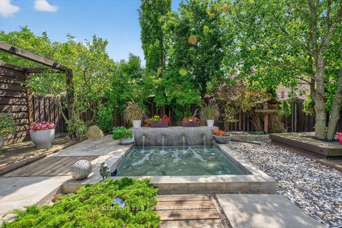 Photo 2 at 5 Claire Drive, Painswick South, Barrie