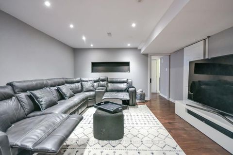 Photo 32 at 5 Claire Drive, Painswick South, Barrie