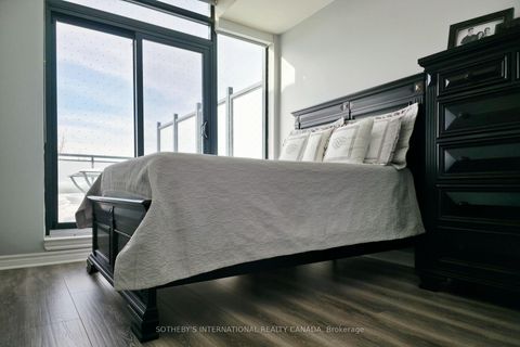 Photo 10 at 206 - 2522 Keele Street, Maple Leaf, Toronto