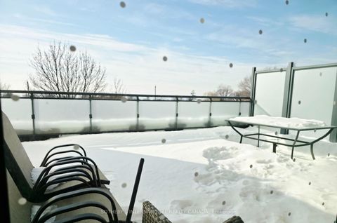 Photo 14 at 206 - 2522 Keele Street, Maple Leaf, Toronto